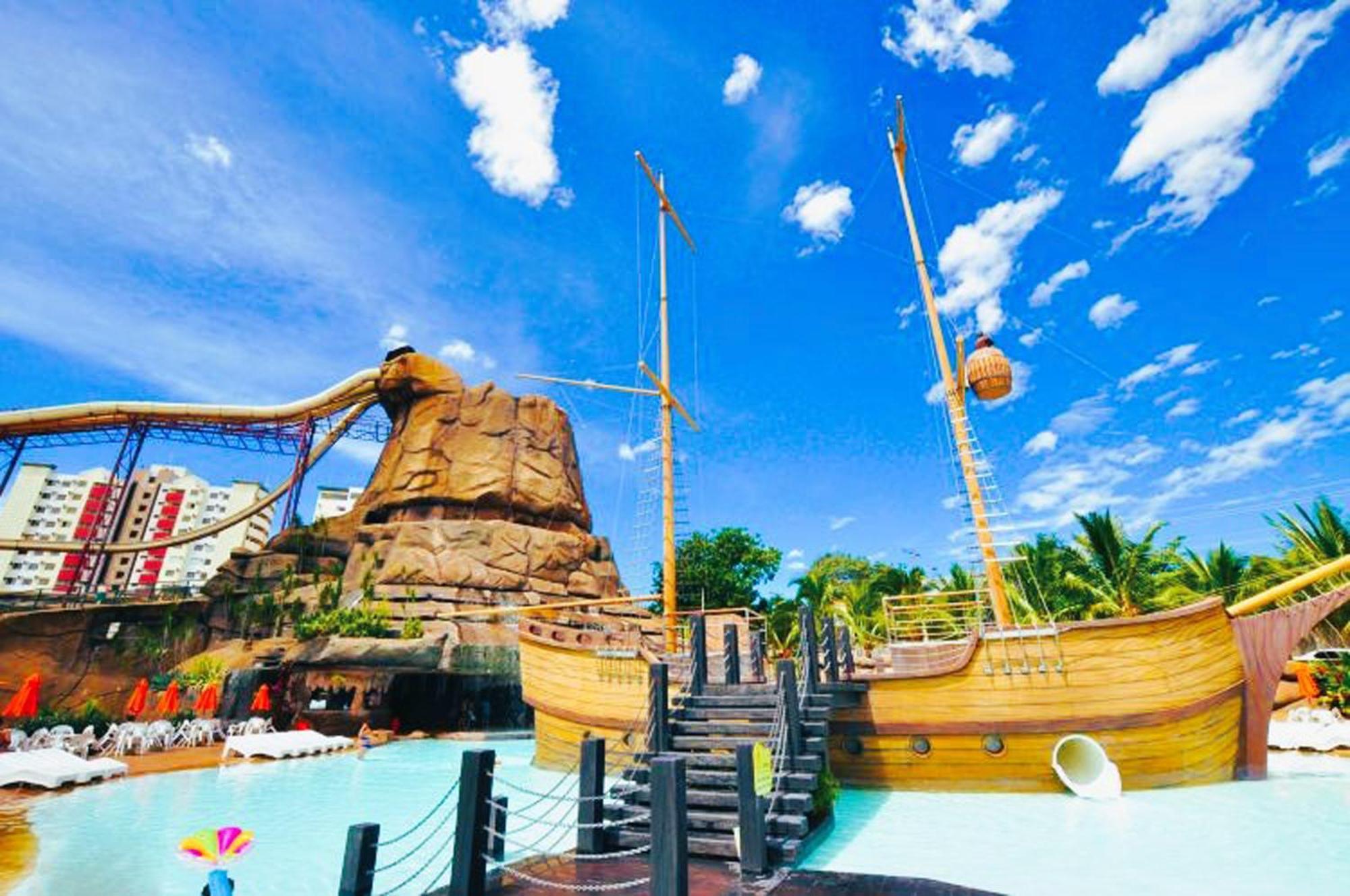 קאלדס נובאס Piazza Diroma - Cortesia Park Diroma, Splash E Slide מראה חיצוני תמונה