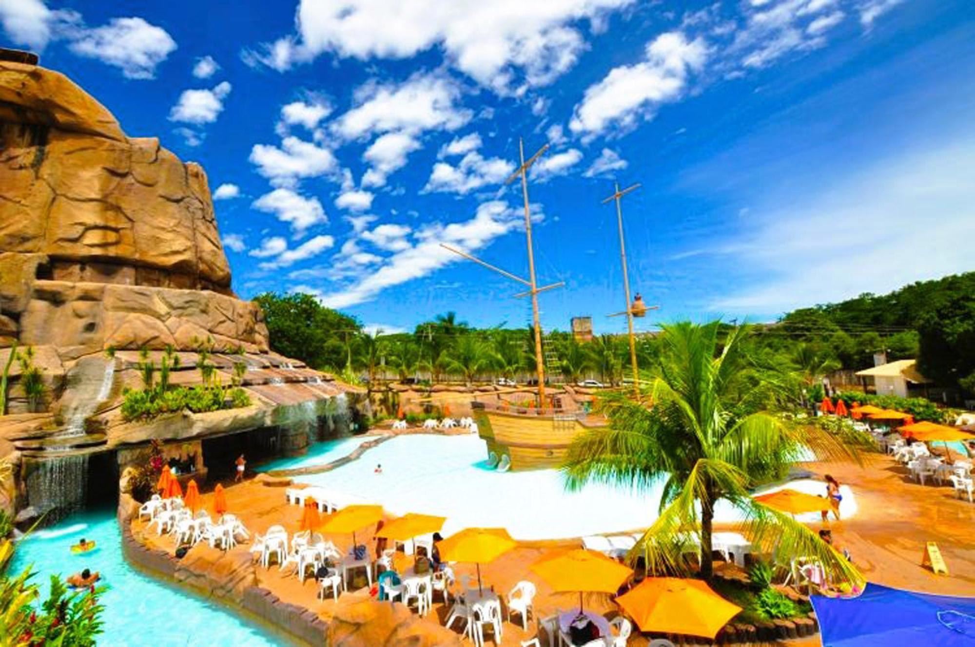 קאלדס נובאס Piazza Diroma - Cortesia Park Diroma, Splash E Slide מראה חיצוני תמונה